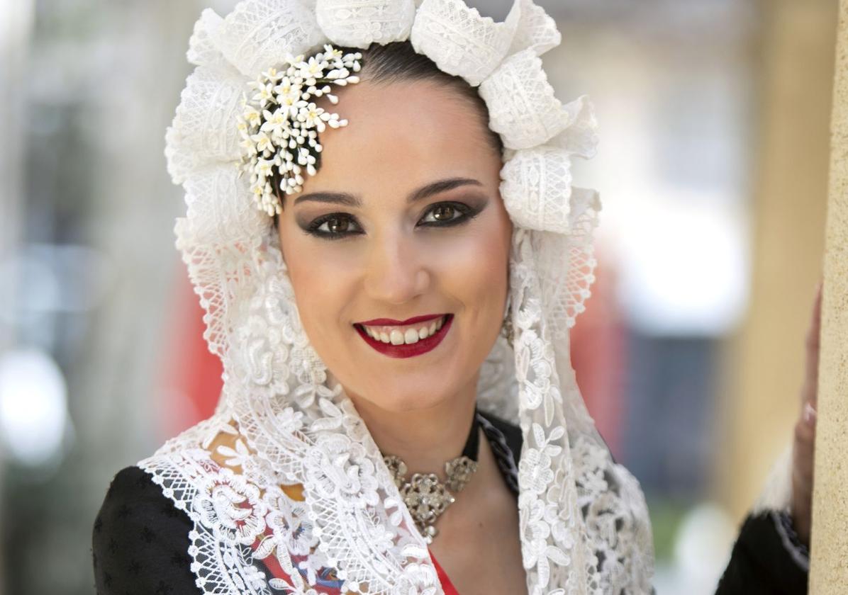 Adriana Cardell Nicolás: "Being from Alicante and a 'foguerer' is a source of pride"
