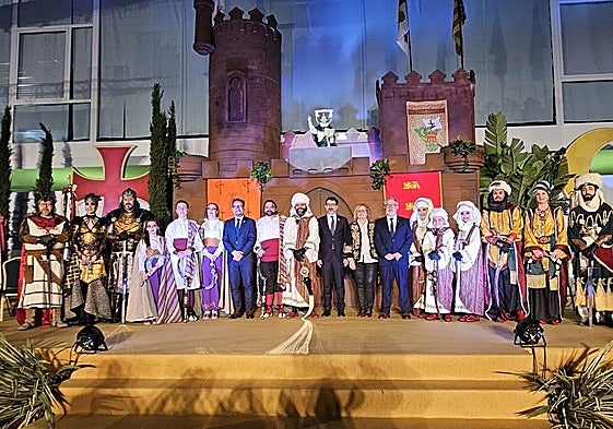 Presentación de cargos de los Moros y Cristianos de San Vicente del Raspeig.