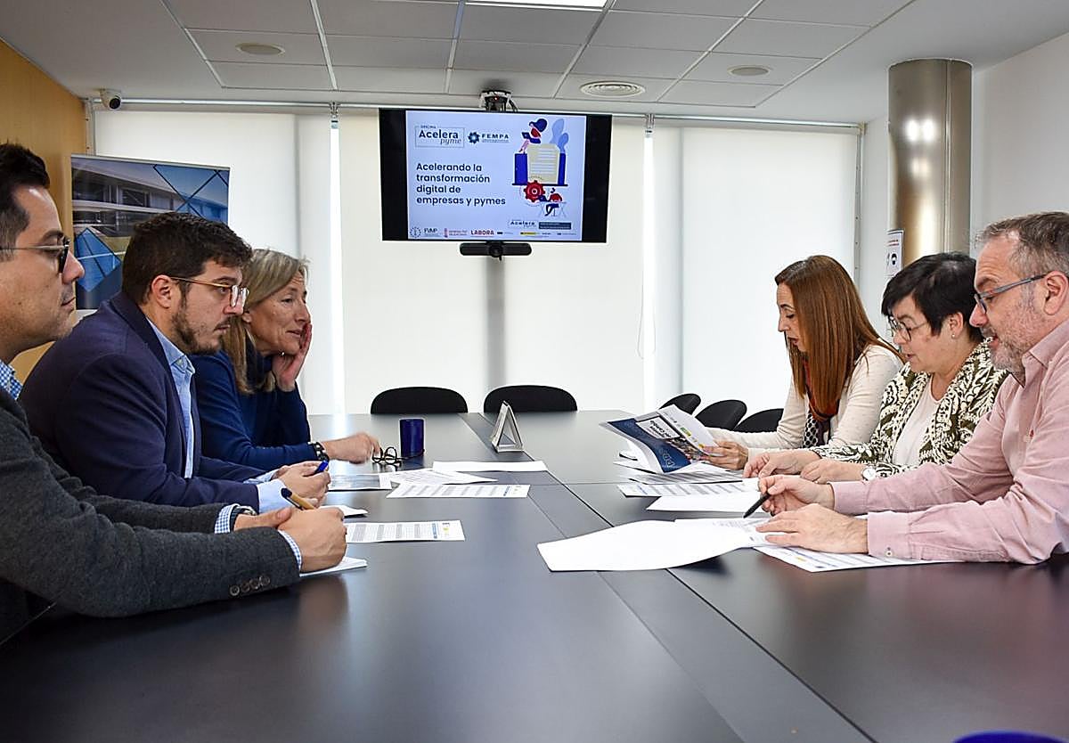 Reunión de Fempa con la Concejalía de Desarrollo Económico de Villena.