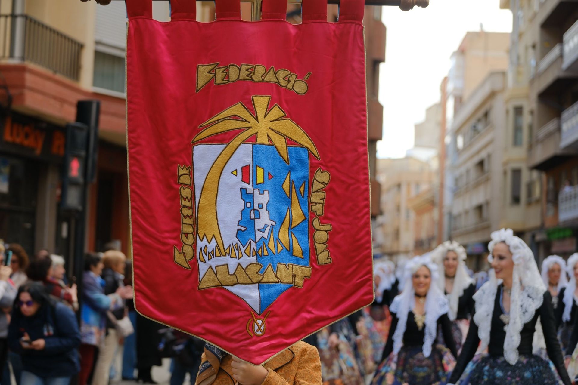 Un mar de mantillas en La Mancha