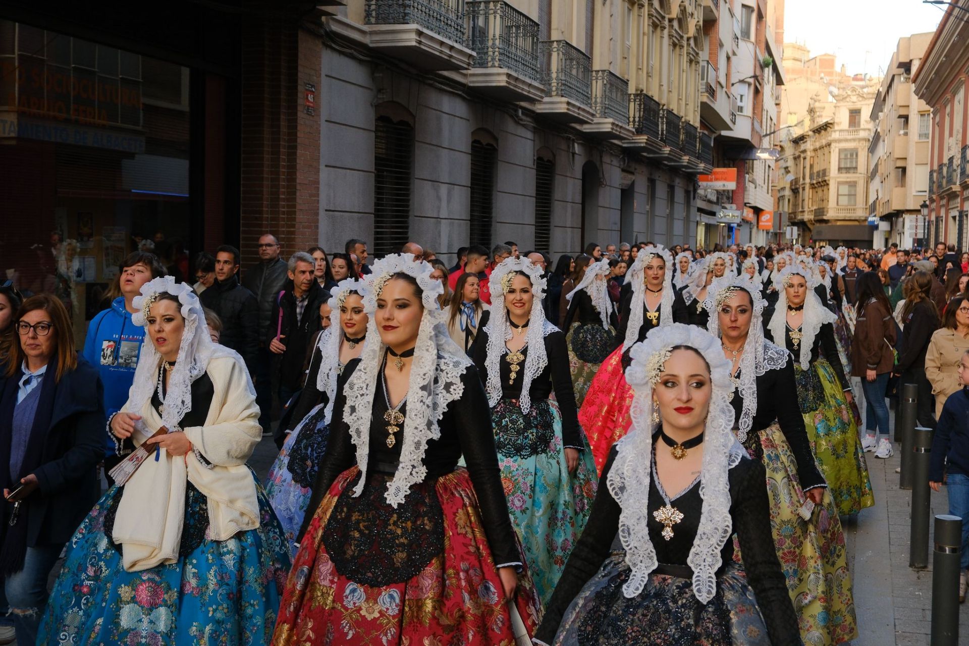 Un mar de mantillas en La Mancha