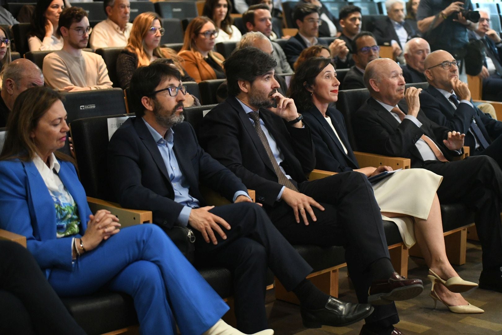 Los retos de la economía de la Comunitat, a debate en la sede de Elche de Grupo Soledad