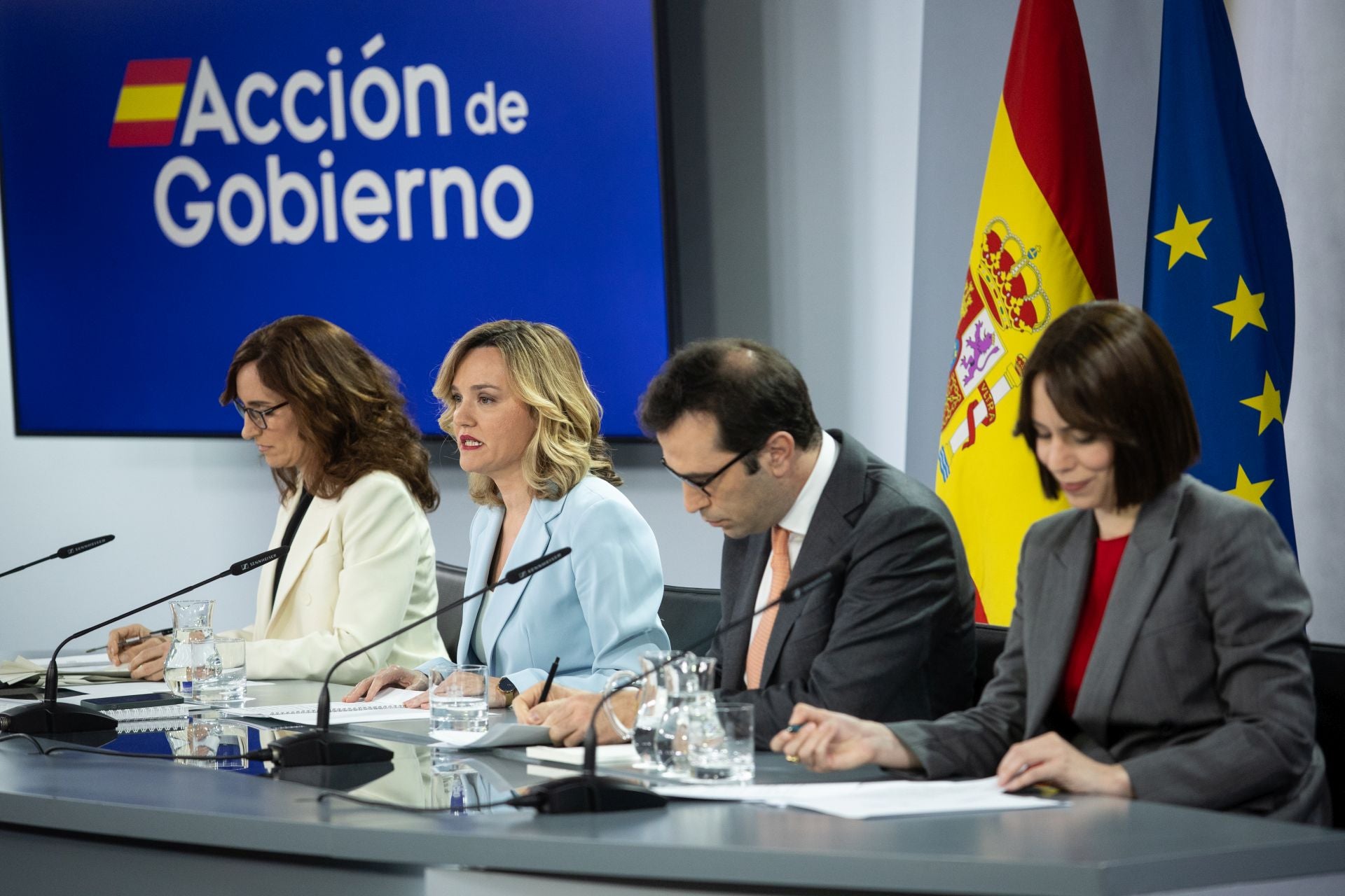 The Council Criticises the Government for Separate Negotiations with Catalonia on Trump's Tariff Aid