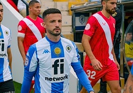 Javi Moreno, antes del choque frente al Sevilla Atlético en el Rico Pérez.
