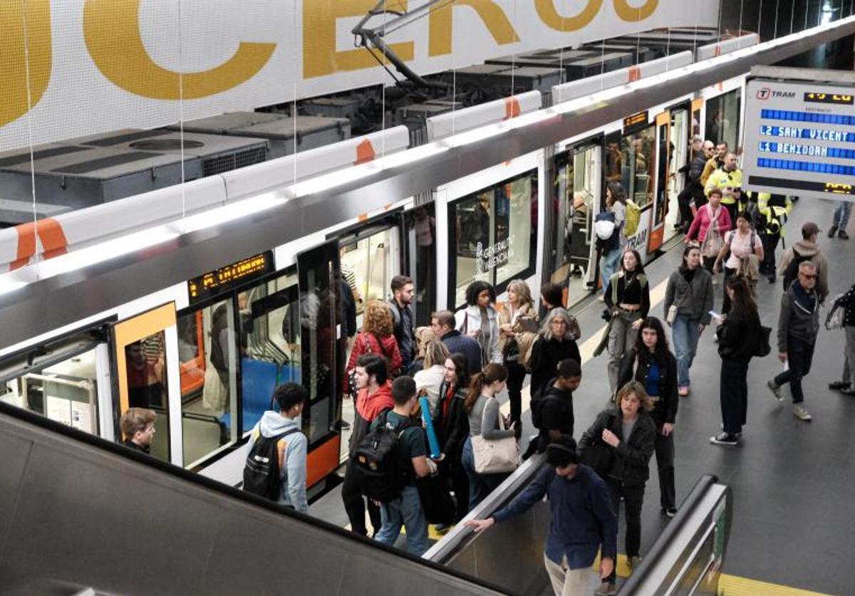 Changes to Alicante's TRAM Service During Easter Week
