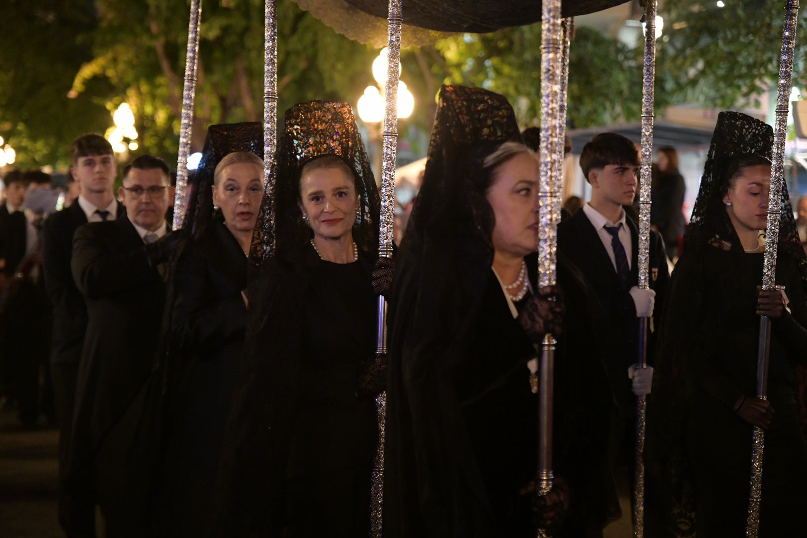 &#039;La Marinera&#039; conmociona a Alicante en el Miércoles Santo