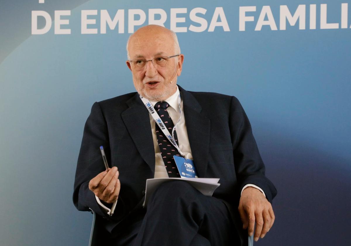 Juan Roig en su conferencia.
