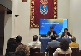 Imagen de la primera reunión del nuevo consejo