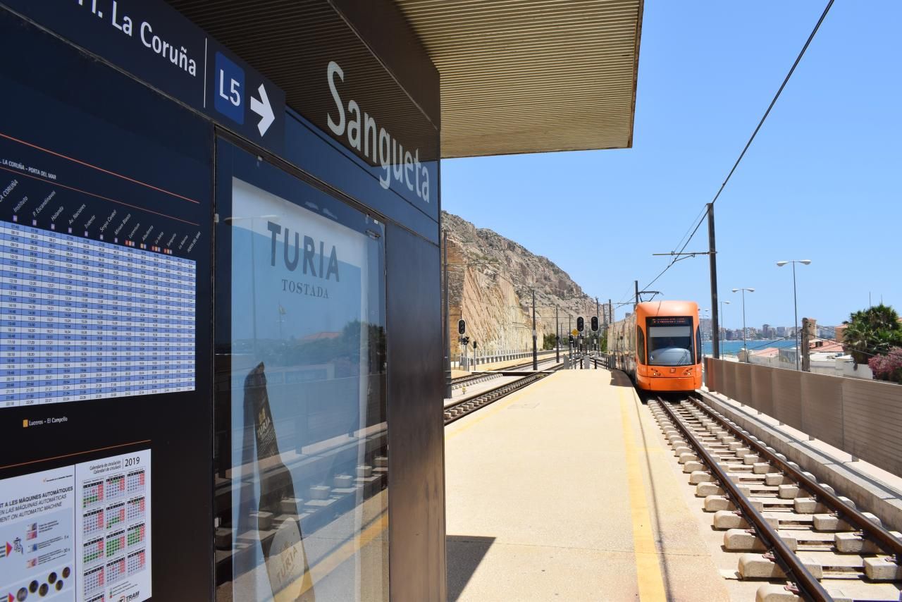Tram Line L5 in Alicante Suspended Due to Breakdown