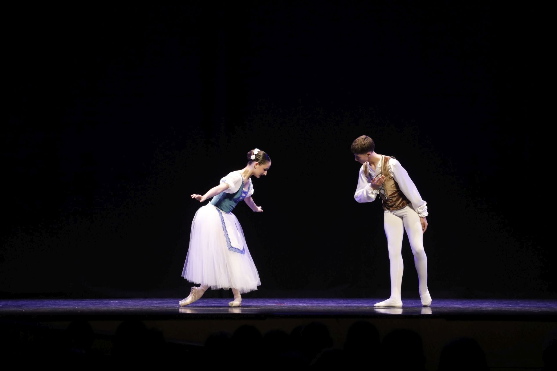 El Jove Ballet de la Marina inicia su gira en Dénia