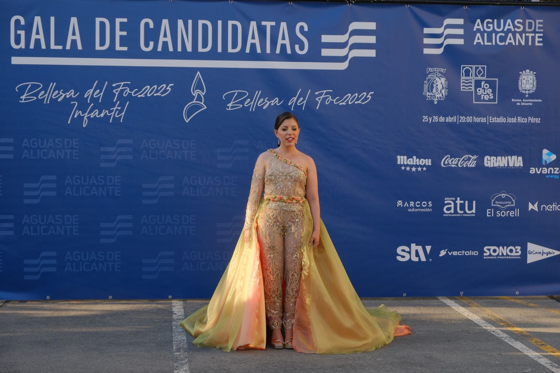 Estos son los vestidos en la gala de las candidatas a bellea del foc