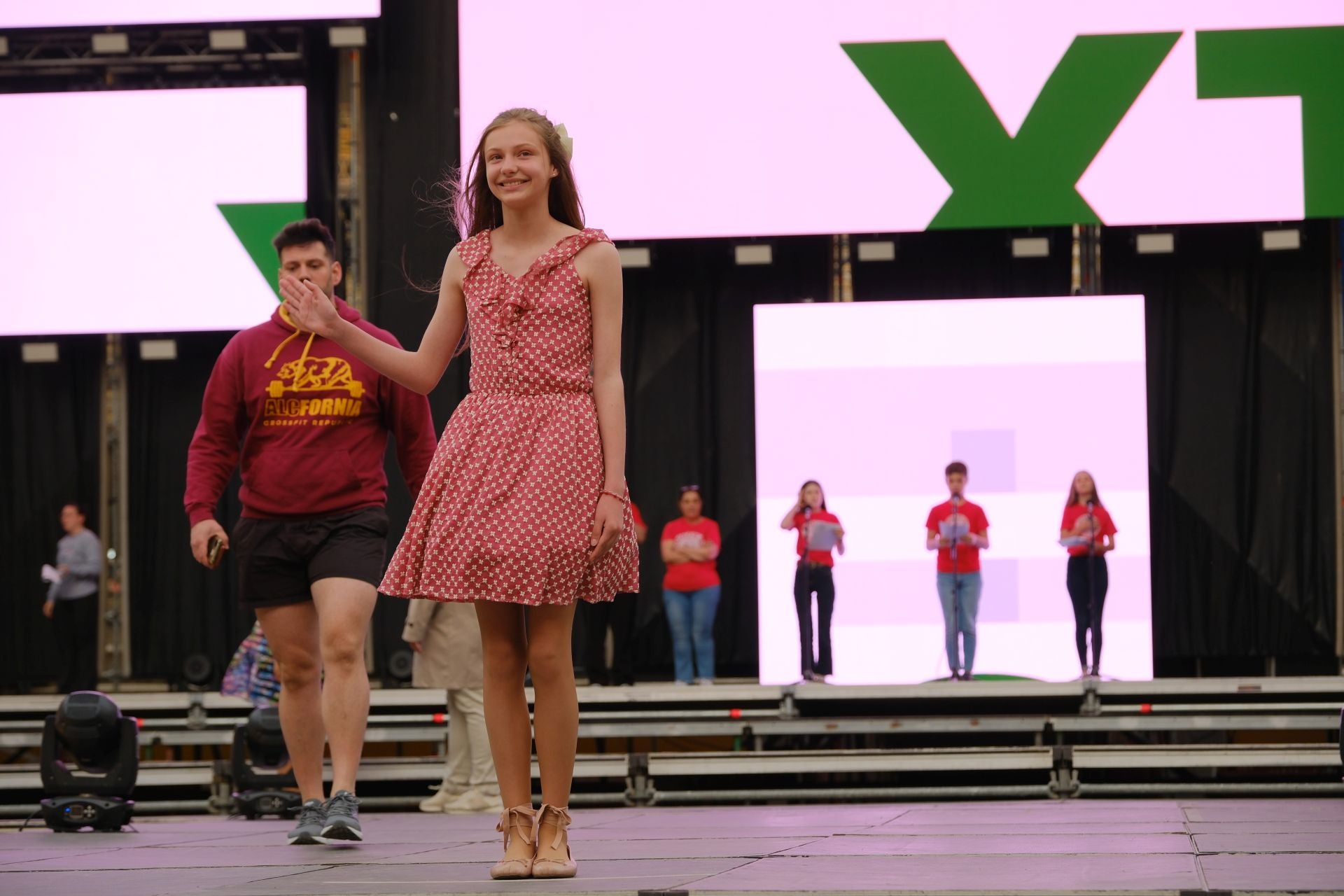 El ensayo de las candidatas a Bellea del Foc 2025, en imágenes