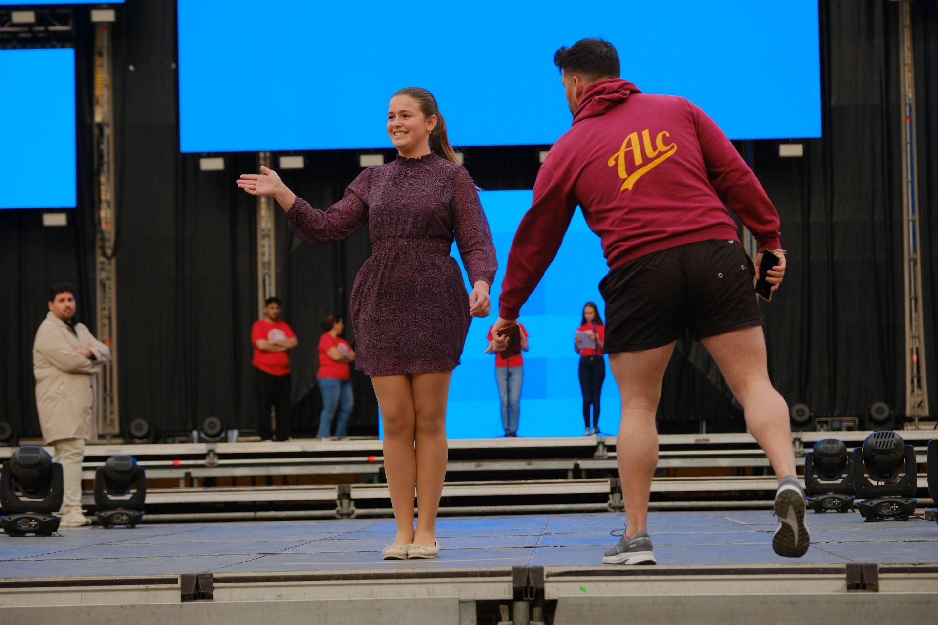 El ensayo de las candidatas a Bellea del Foc 2025, en imágenes