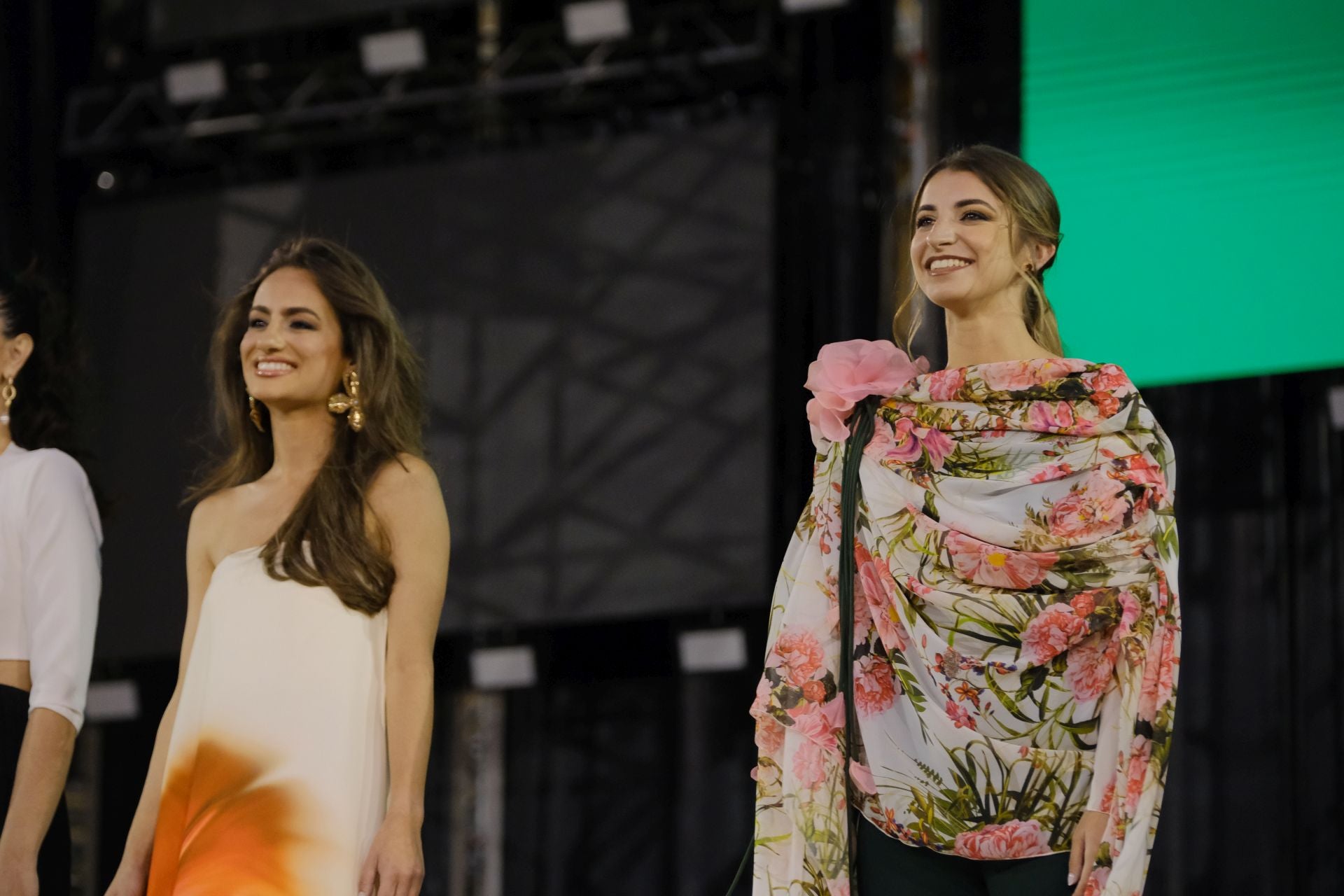 El ensayo de las candidatas a Bellea del Foc 2025, en imágenes