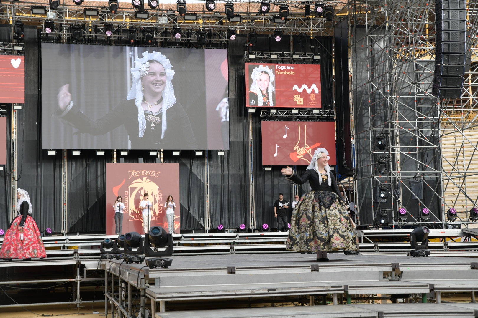 Así ha sido el segundo día de ensayos para la gala de elección de las belleas