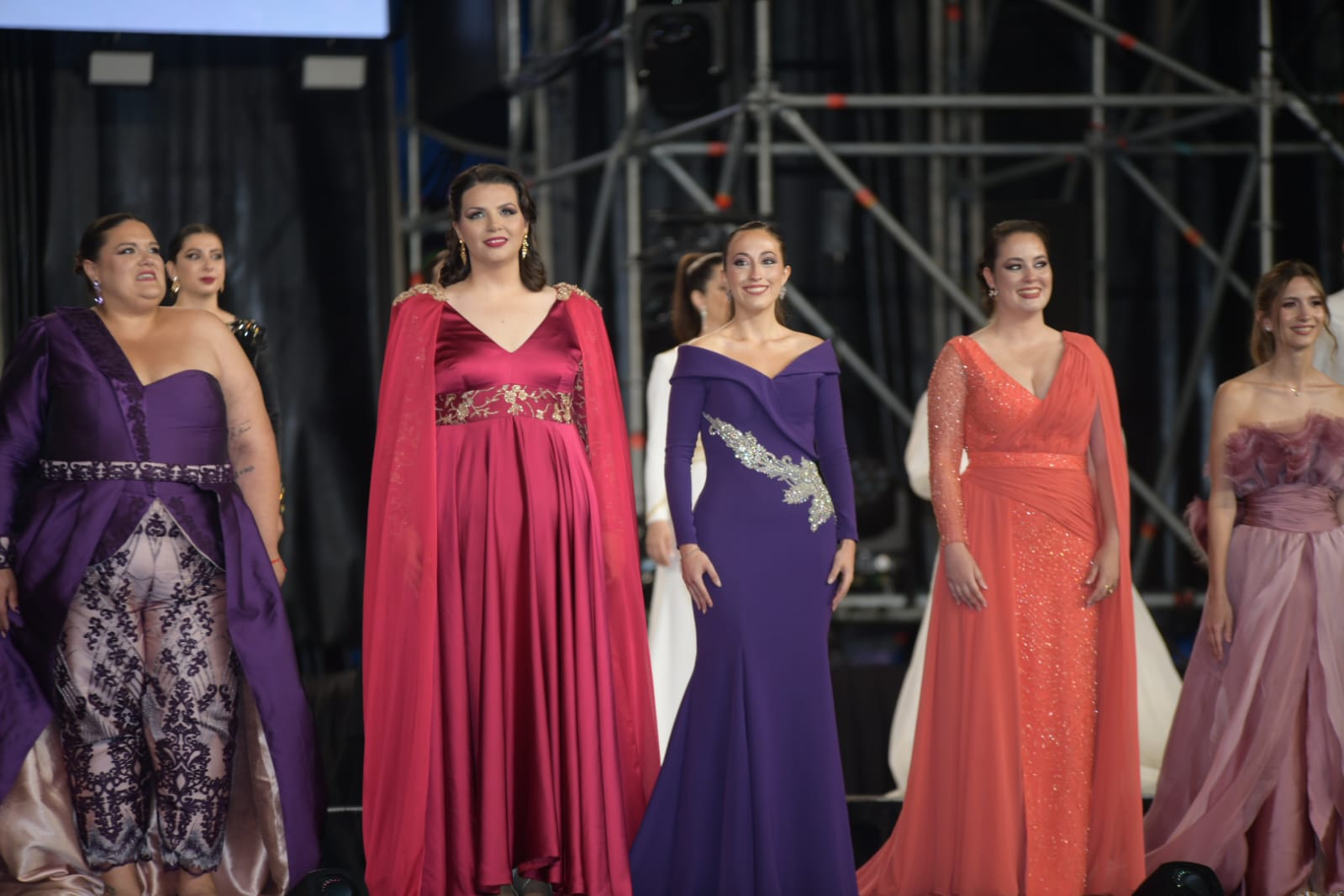 La elección de la bellea del foc de Alicante, foto a foto
