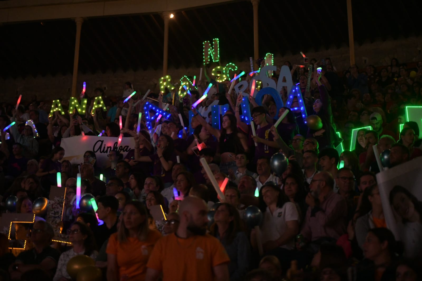 La elección de la bellea del foc de Alicante, foto a foto