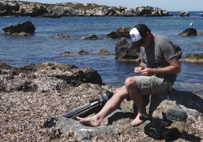 Documentary 'Posidonia' by Adán Aliaga.