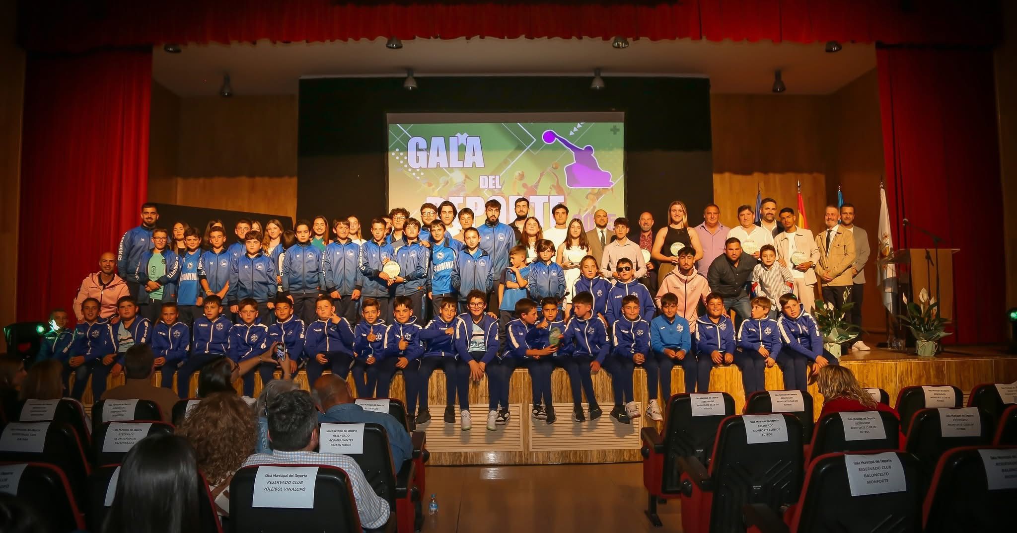 Monforte del Cid Pays Tribute to Local Sports with an Emotional 2025 Sports Gala