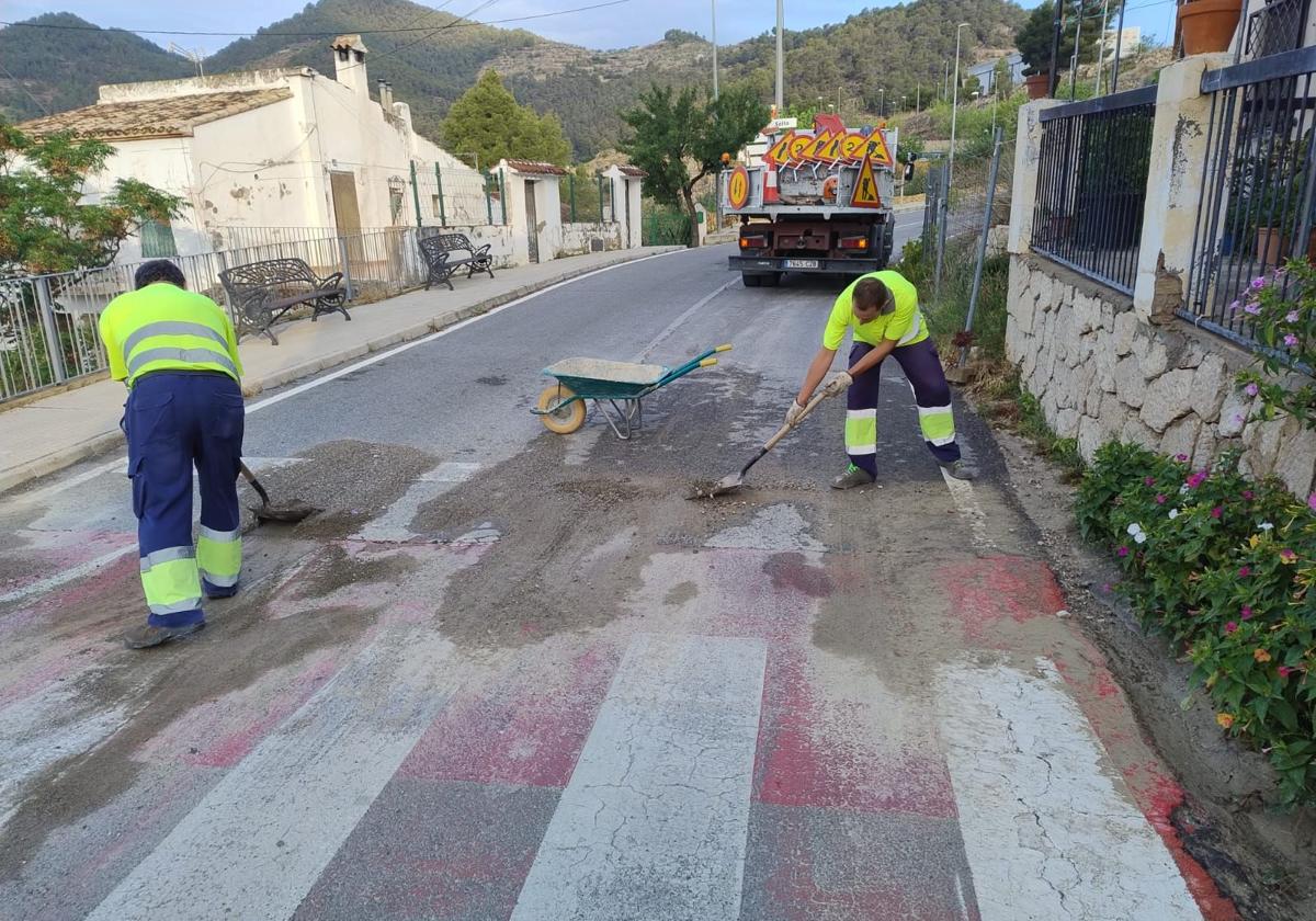La Diputación invierte más de cuatro millones de euros en mejora de las carreteras provinciales