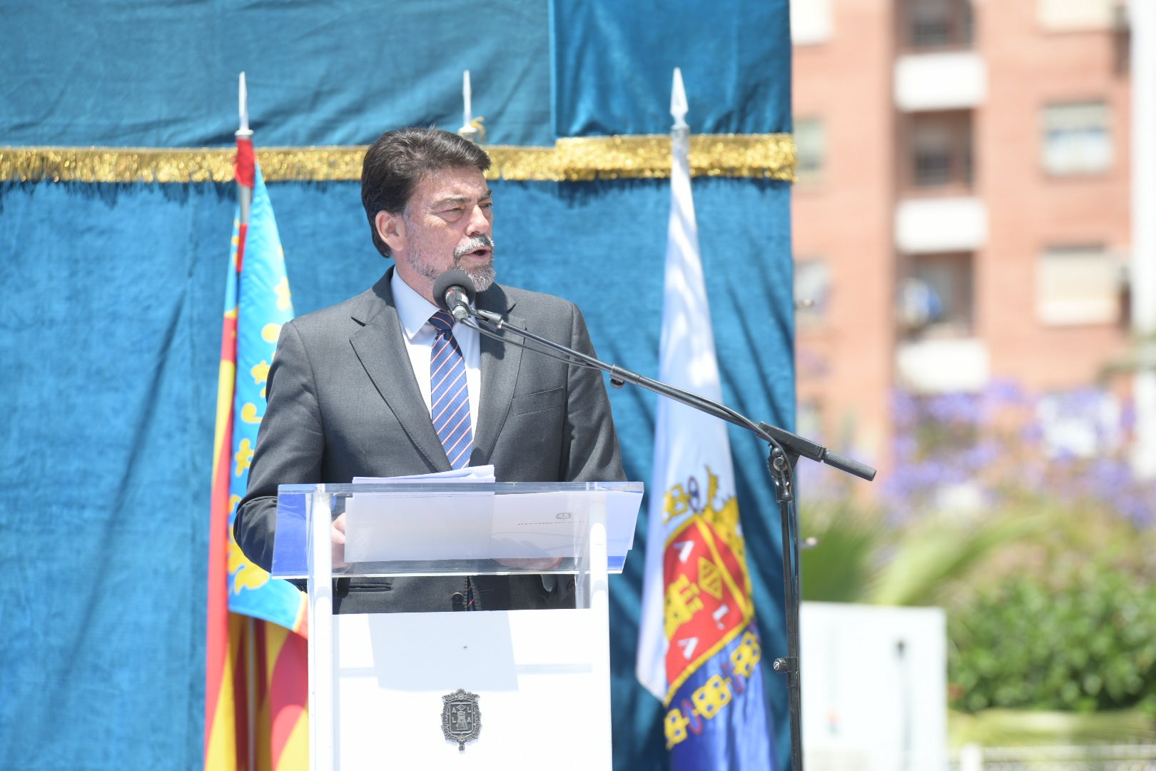 Alicante inaugura el Paseo de la Policía Nacional