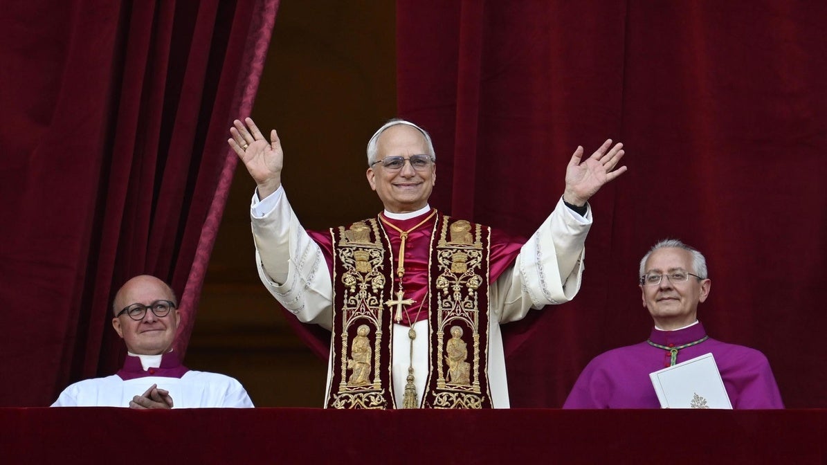 Robert Francis Prevost tras ser elegido Papa León XIV..
