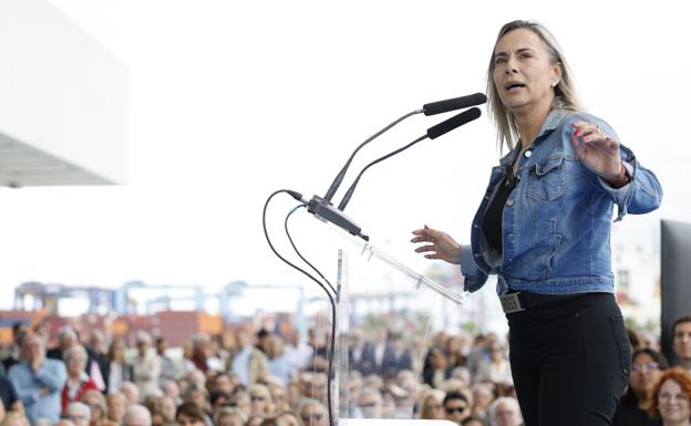 Former mayor of Alicante Sonia Castedo spoke at the event.
