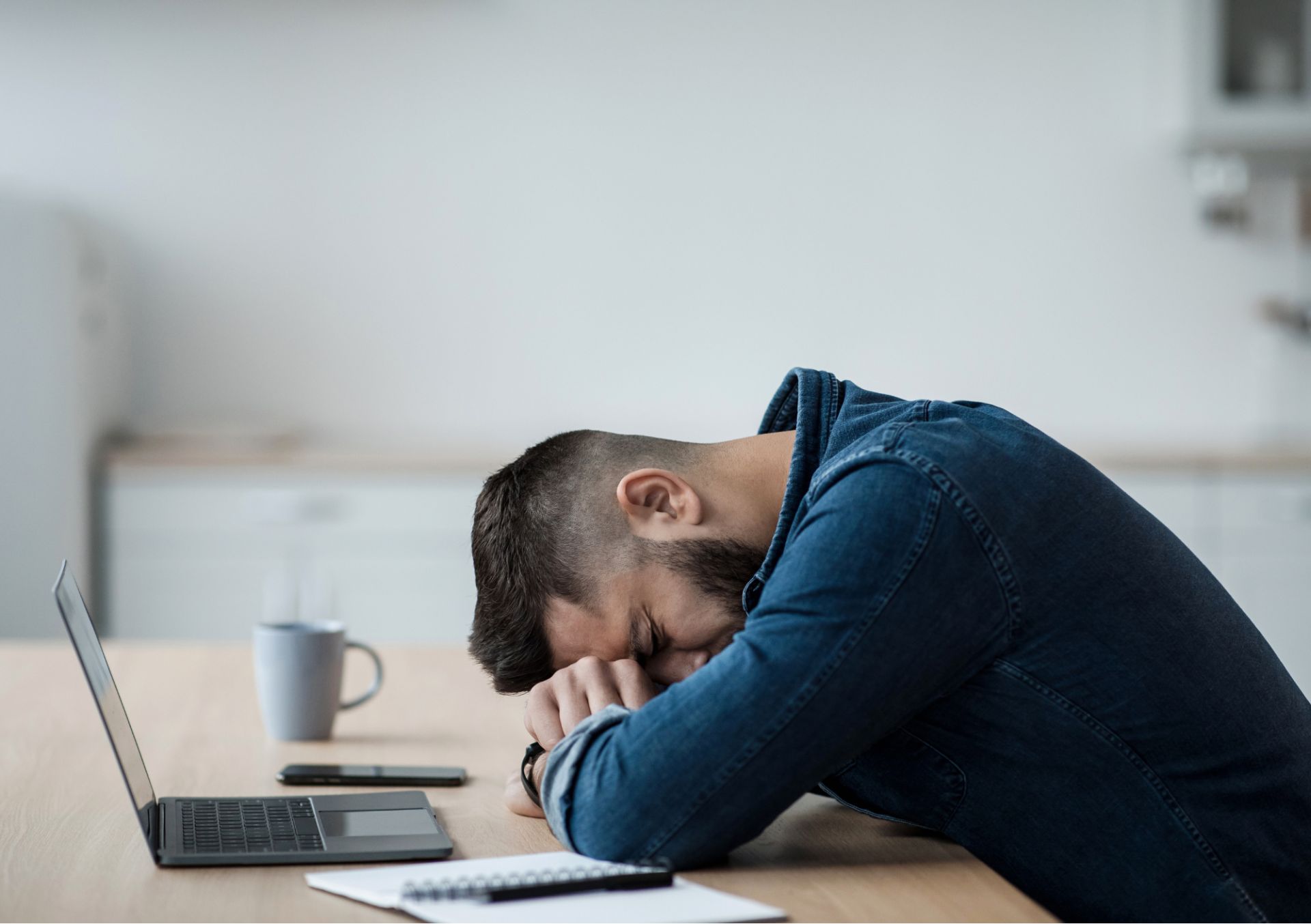 Experts advocate for a multidisciplinary approach to tackle this syndrome.