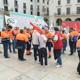 Imagen principal - Huelga de limpieza y basuras en Alicante: los trabajadores podrían dejar las Hogueras sin recoger