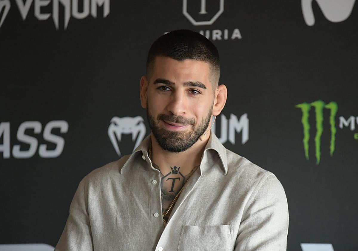 Ilia Topuria, durante la presentación de la velada WOW 19 en Alicante.