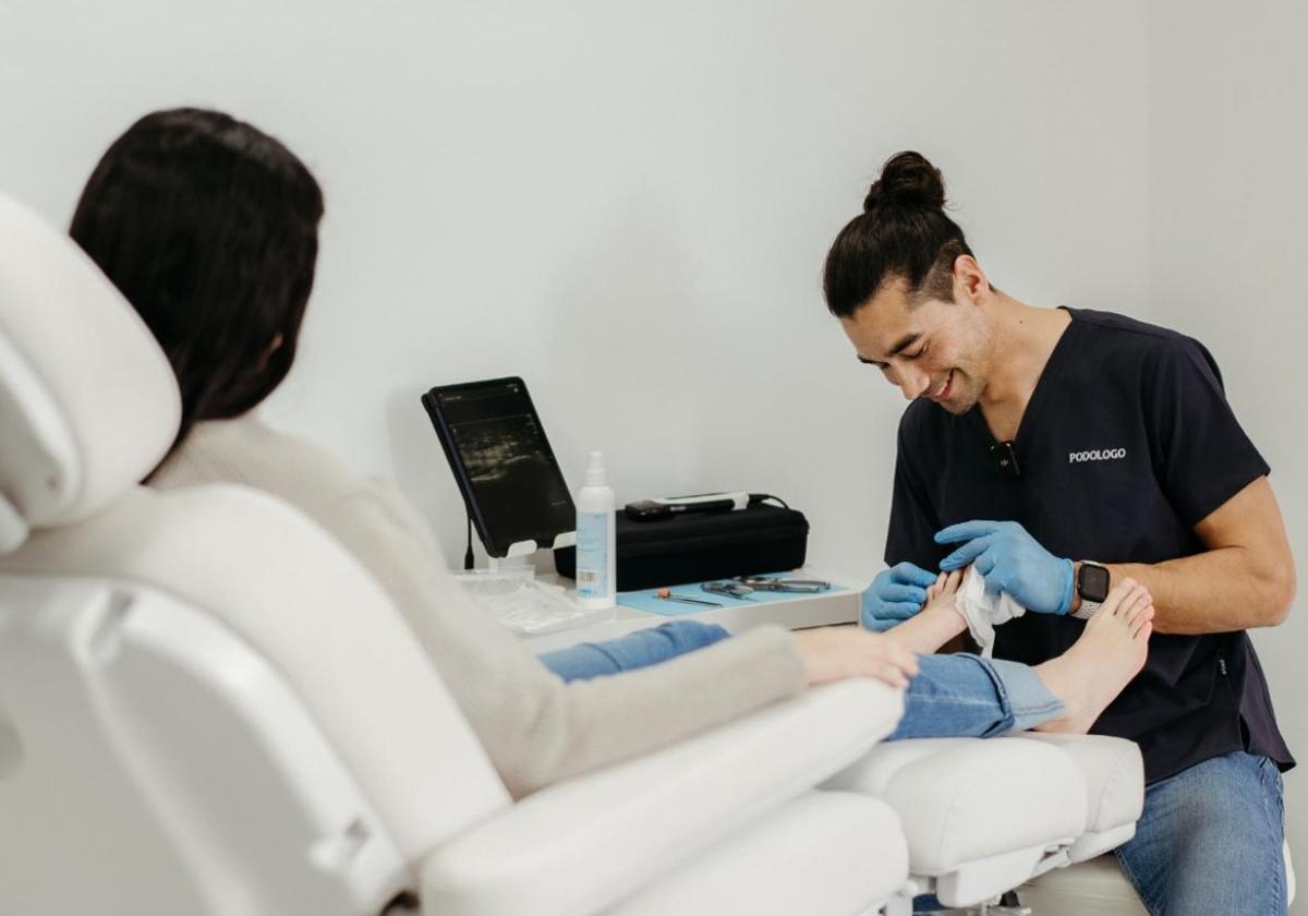 Alianza para mejorar la atención integral a pacientes con cáncer en Alicante