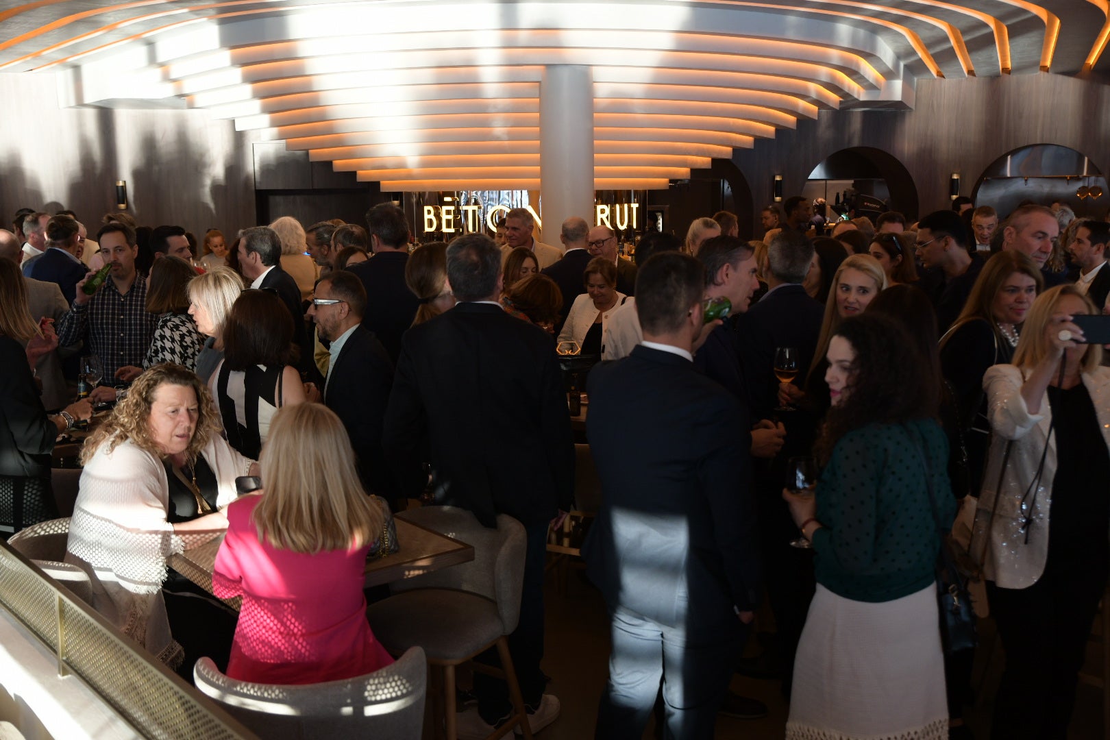 El estreno de Béton Brut, en imágenes