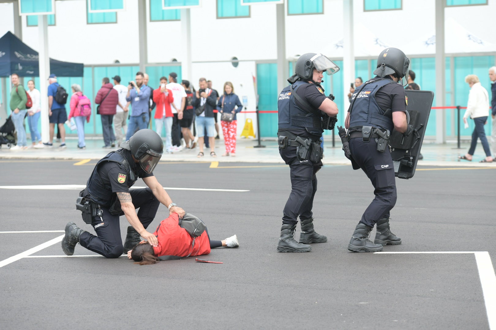 Las imágenes más impactantes del simulacro antiterrorista en Alicante