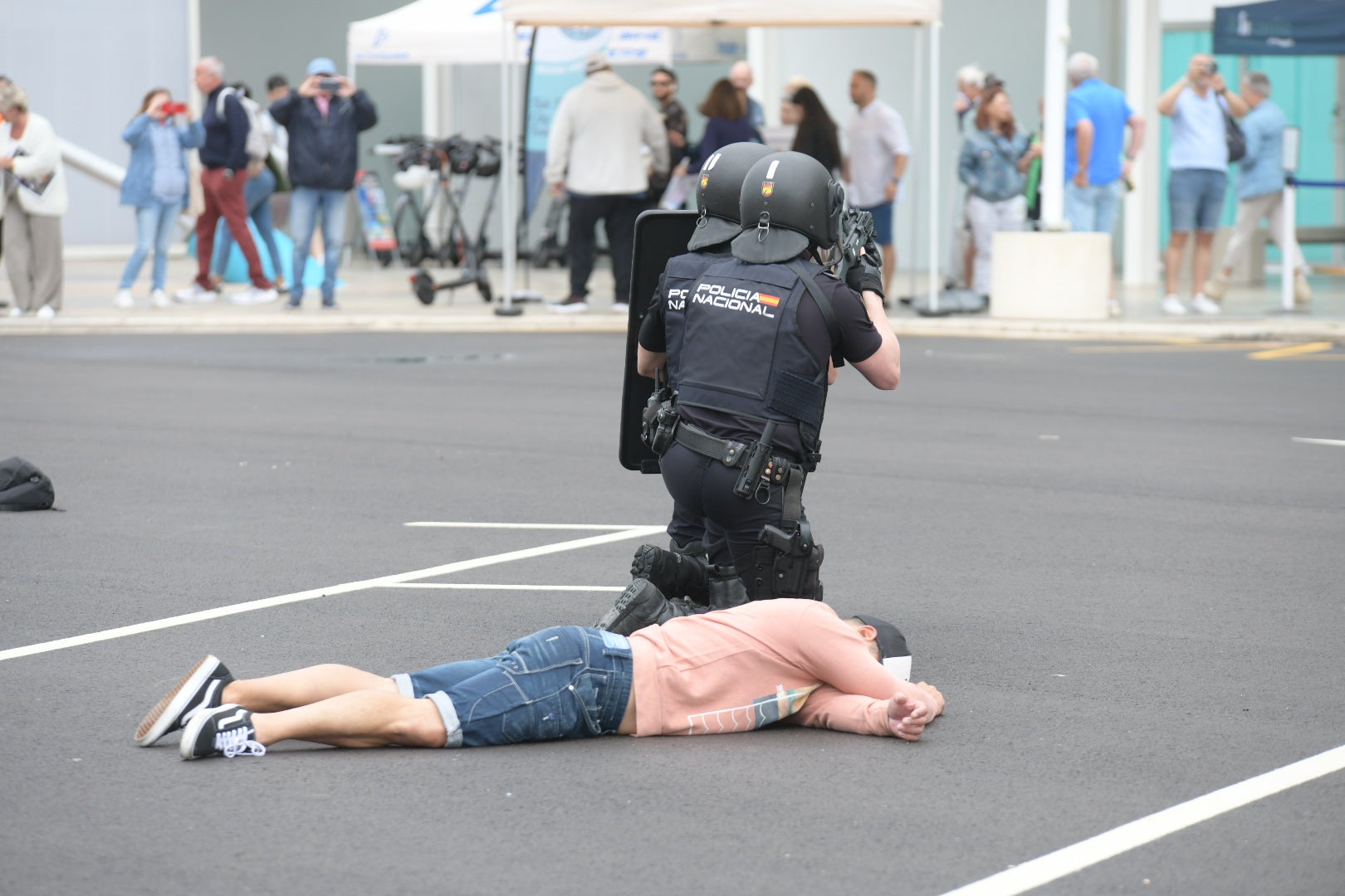 Las imágenes más impactantes del simulacro antiterrorista en Alicante
