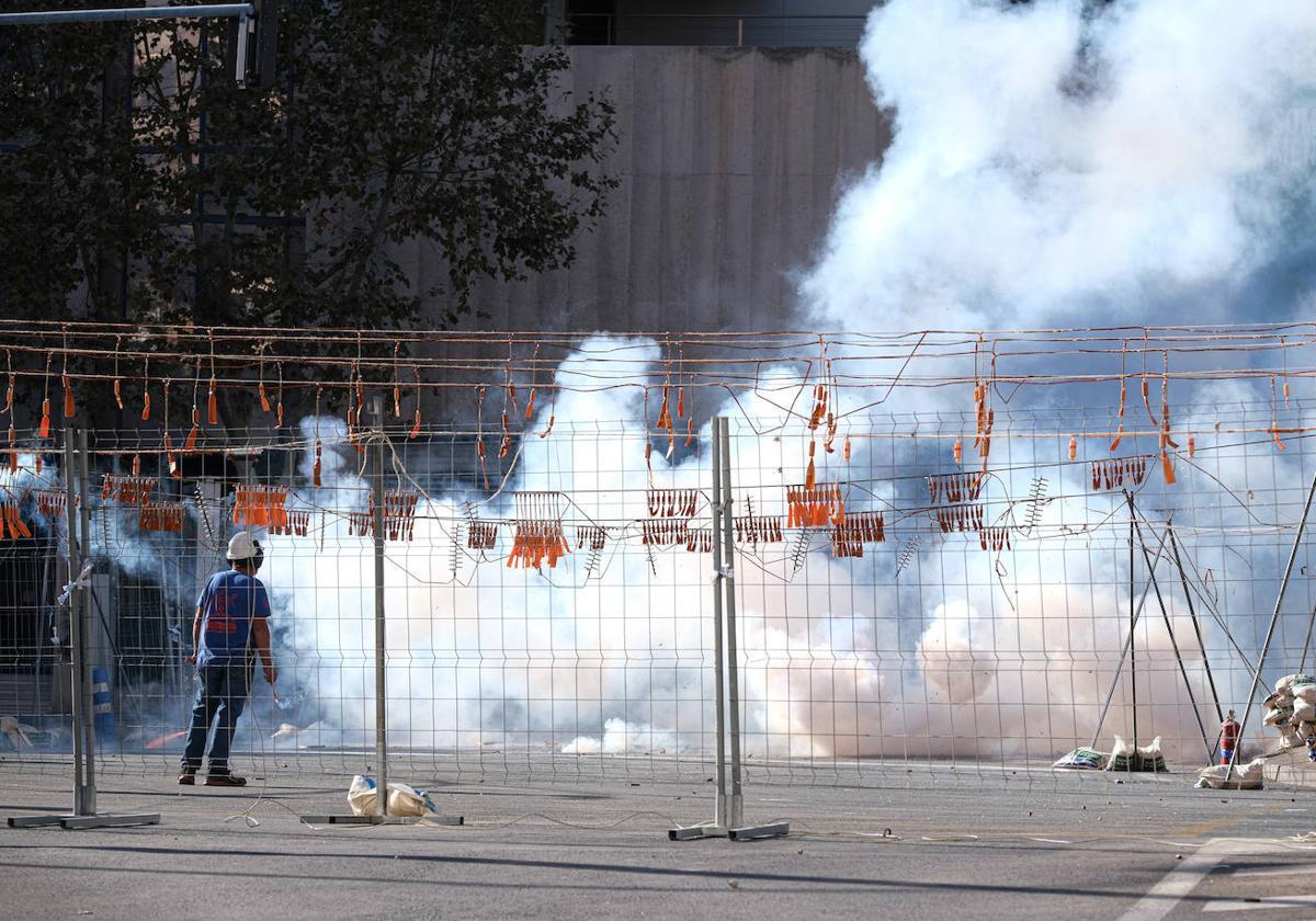 'Mascletà' of the Bonfires of Alicante.
