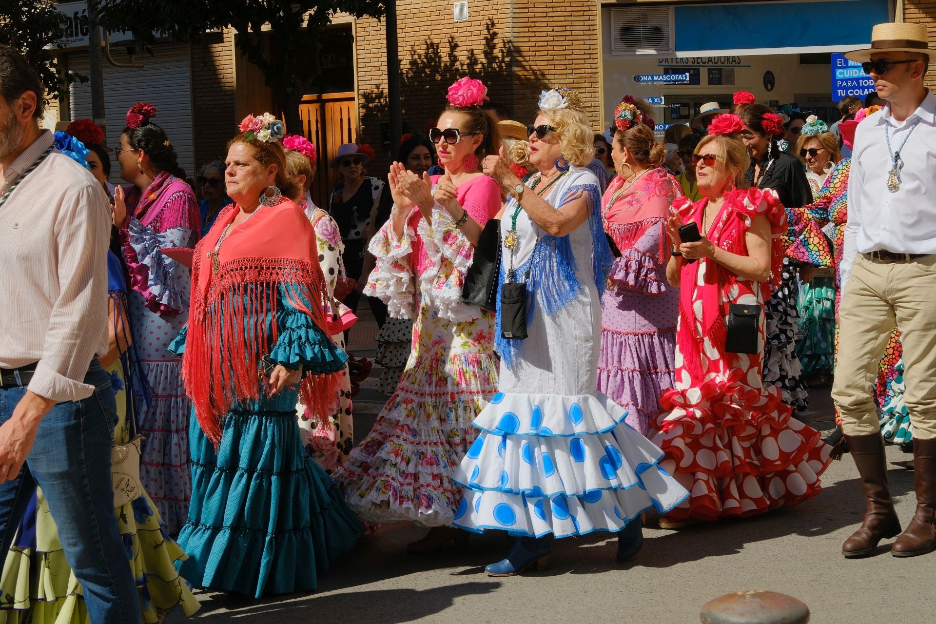 Alicante pone rumbo a la romería de El Rocío