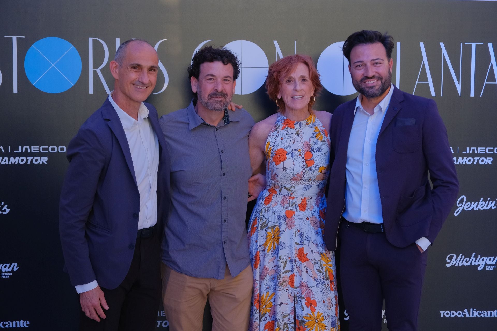 Búscate en el &#039;photocall&#039; de los premios &#039;Historias con delantal 2025&#039; de TodoAlicante