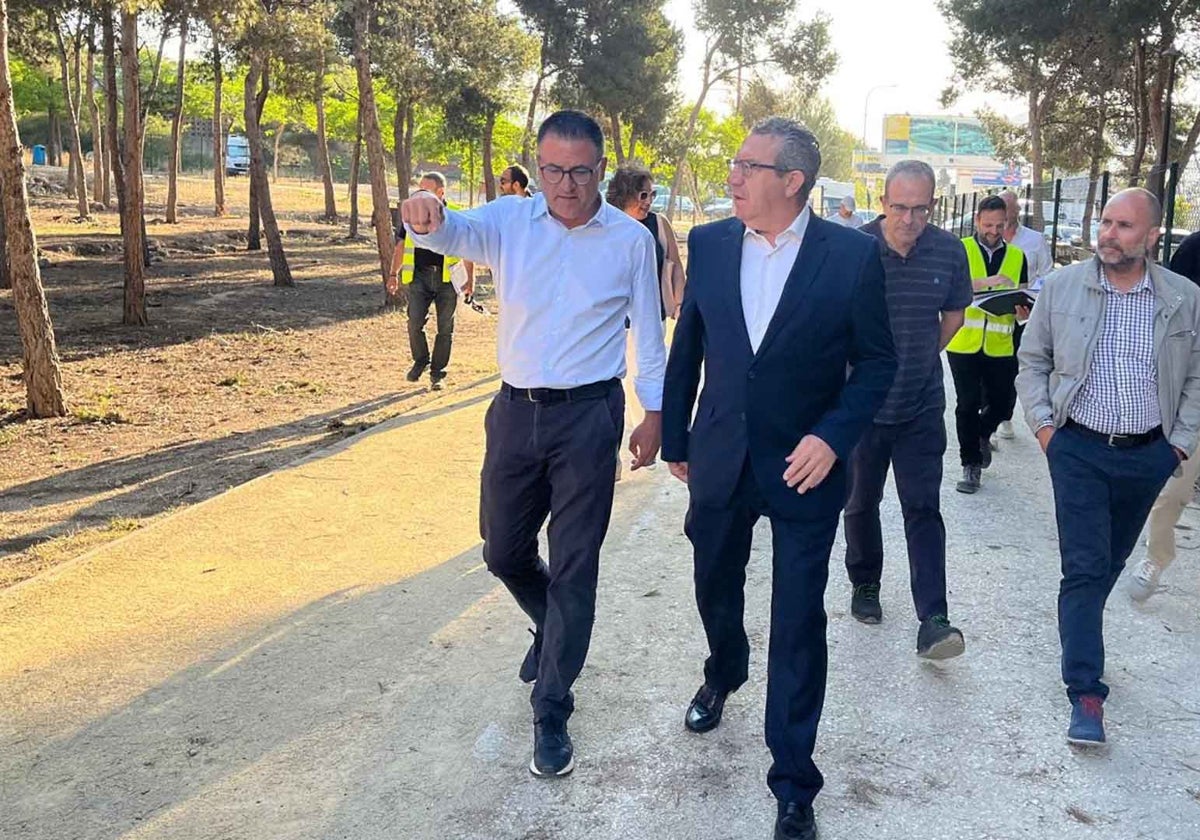 Image of the visit made this morning by the mayor, Toni Pérez