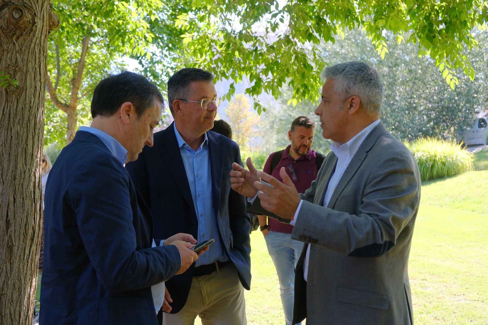 Alicante reconoce a los creadores del parque inundable de La Marjal