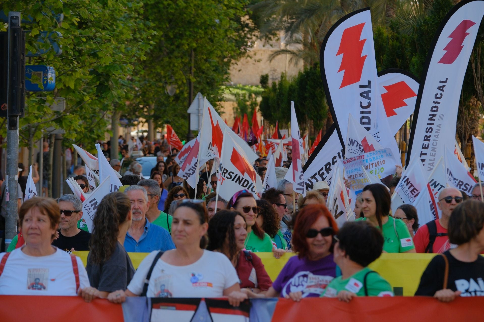 Las imágenes de la manifestación contra Mazón en Alicante