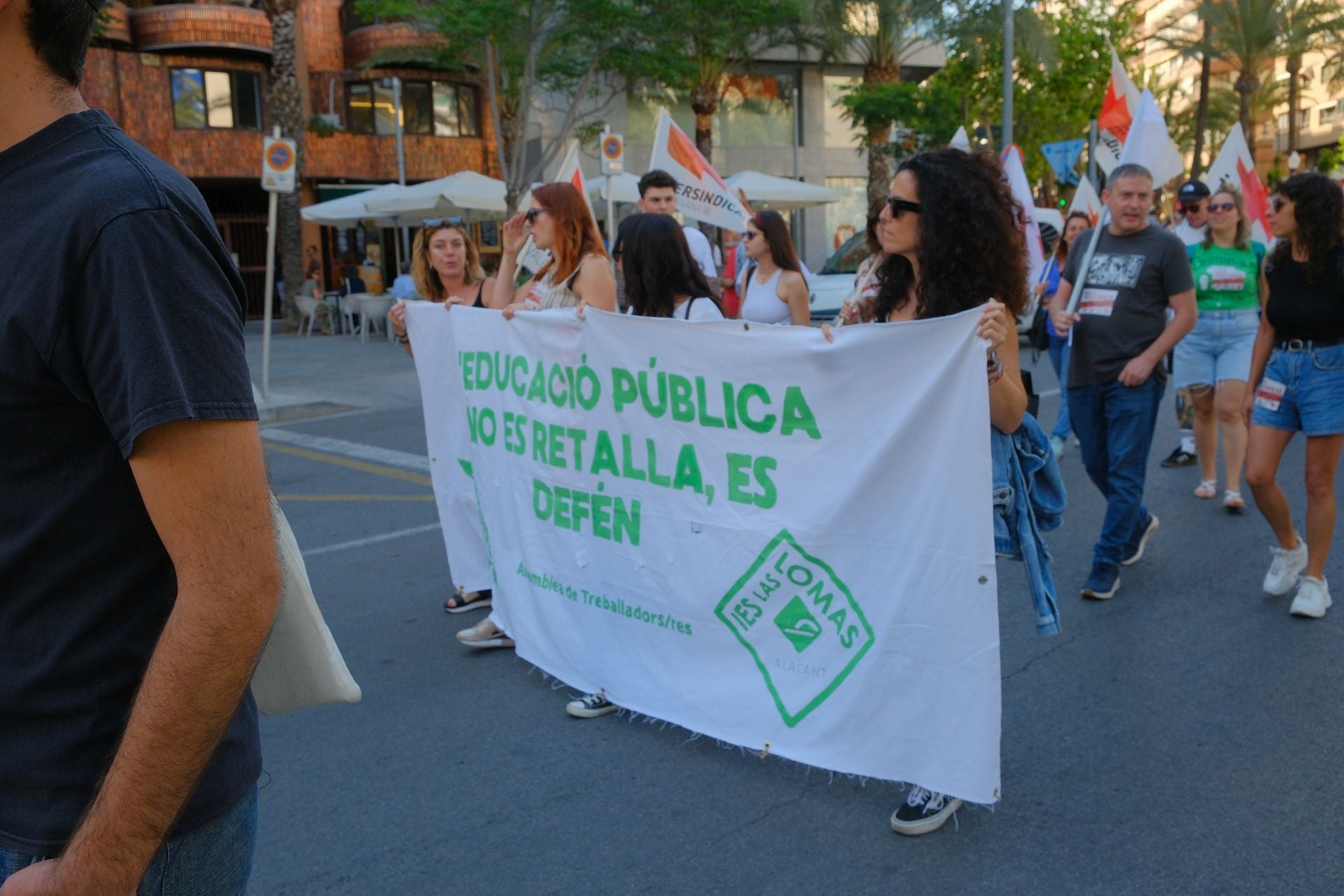 Las imágenes de la manifestación contra Mazón en Alicante