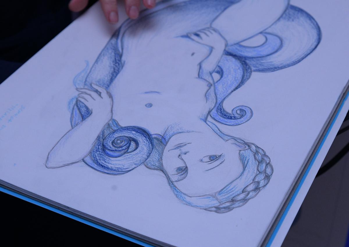 Imagen secundaria 1 - Paintings, sketches, and sculptures by Sómnica Bernabeu.