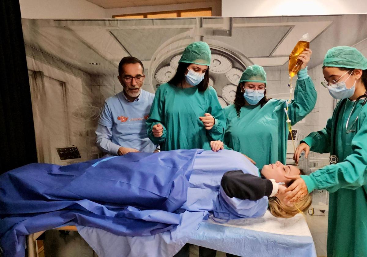 Alumnos durante una práctica del proyecto 'Despertando Valores'.