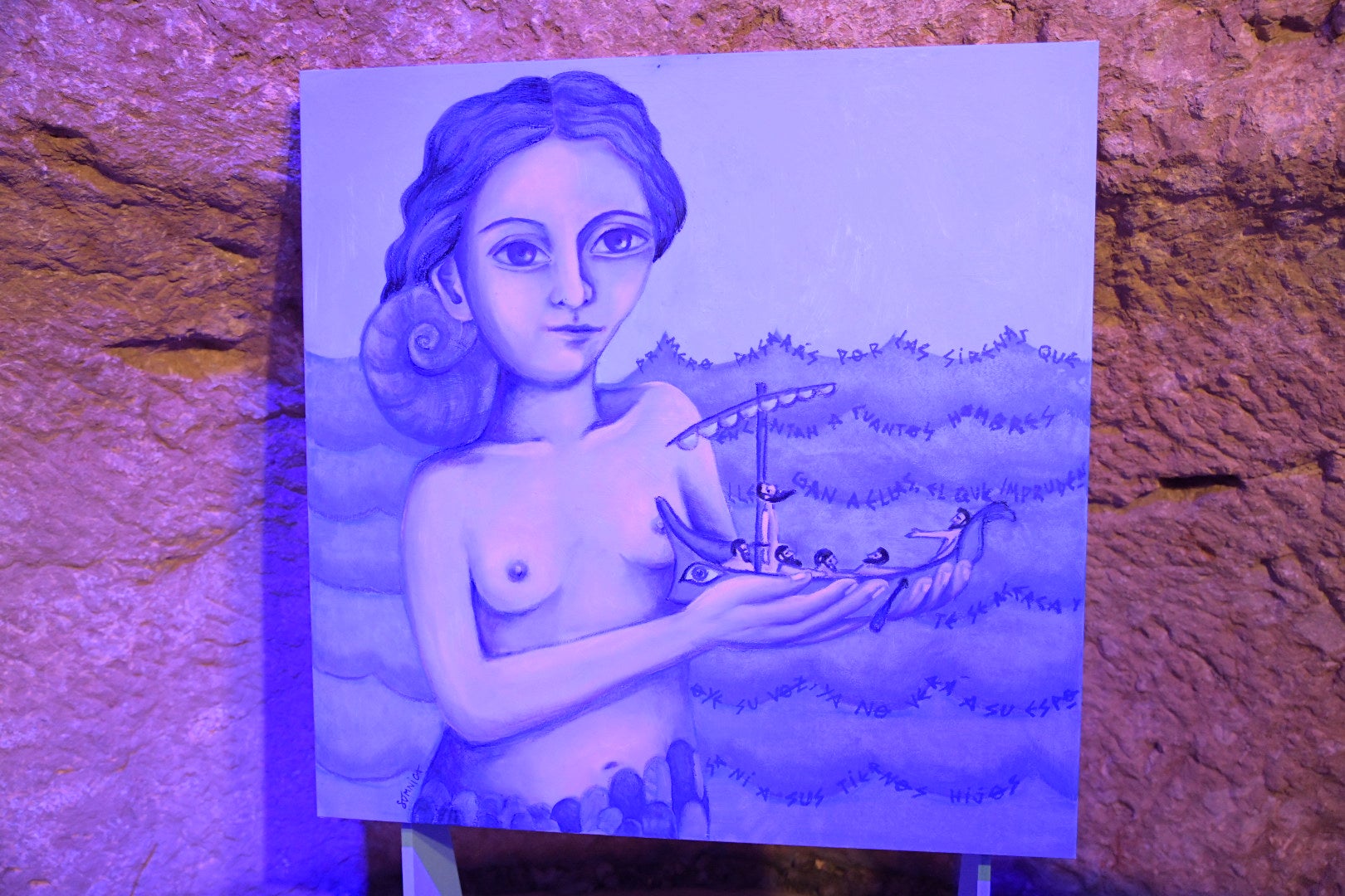 Así es la exposición 'Cantos de sirena' de Sómnica Bernabeu