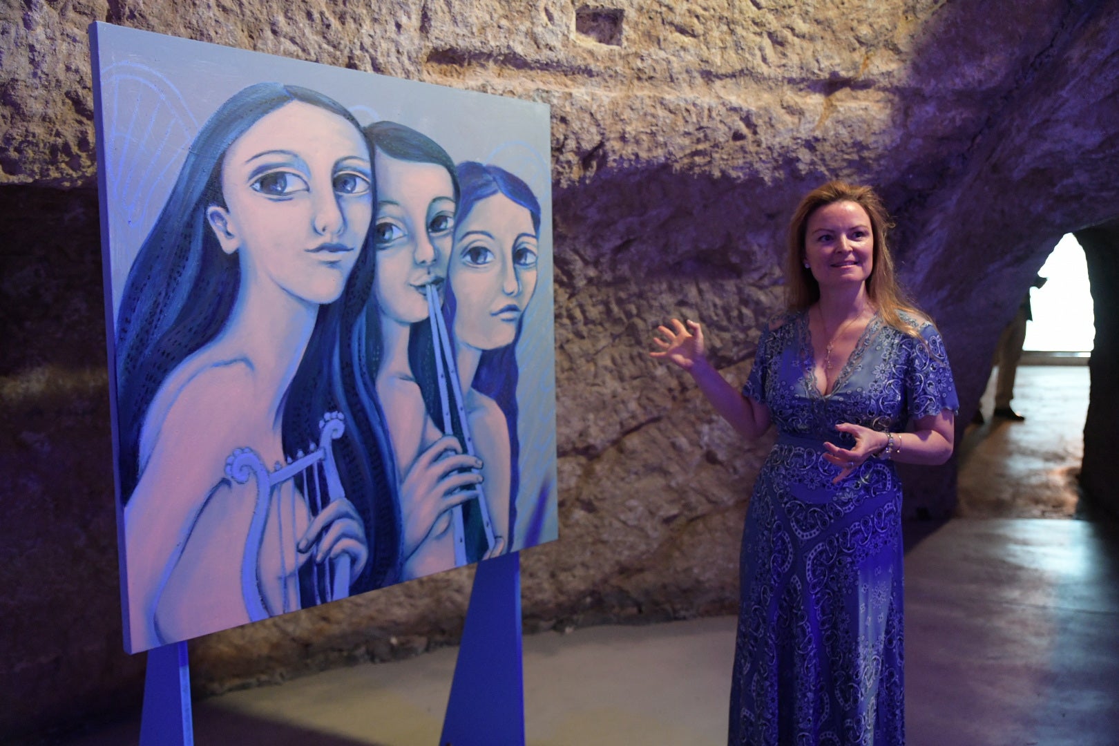 Así es la exposición 'Cantos de sirena' de Sómnica Bernabeu