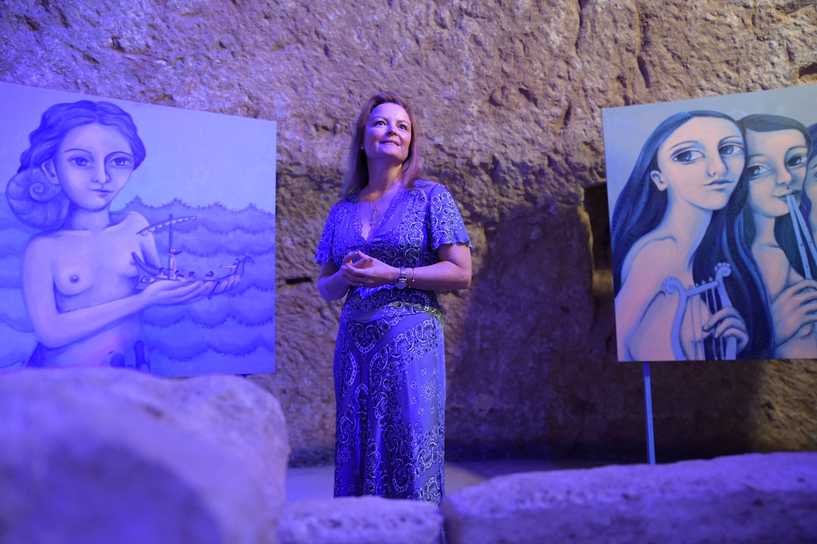 Así es la exposición 'Cantos de sirena' de Sómnica Bernabeu