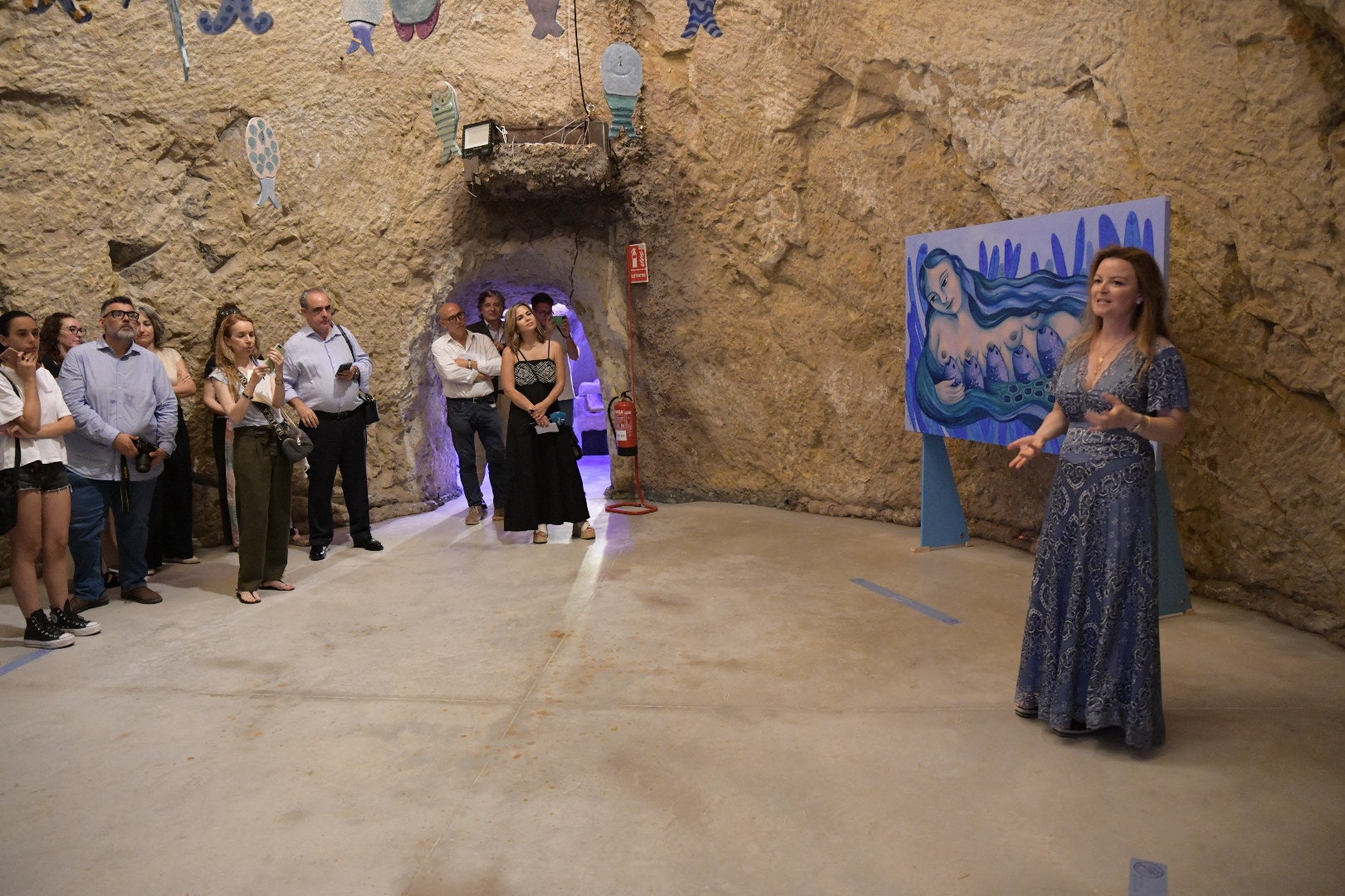 Así es la exposición 'Cantos de sirena' de Sómnica Bernabeu