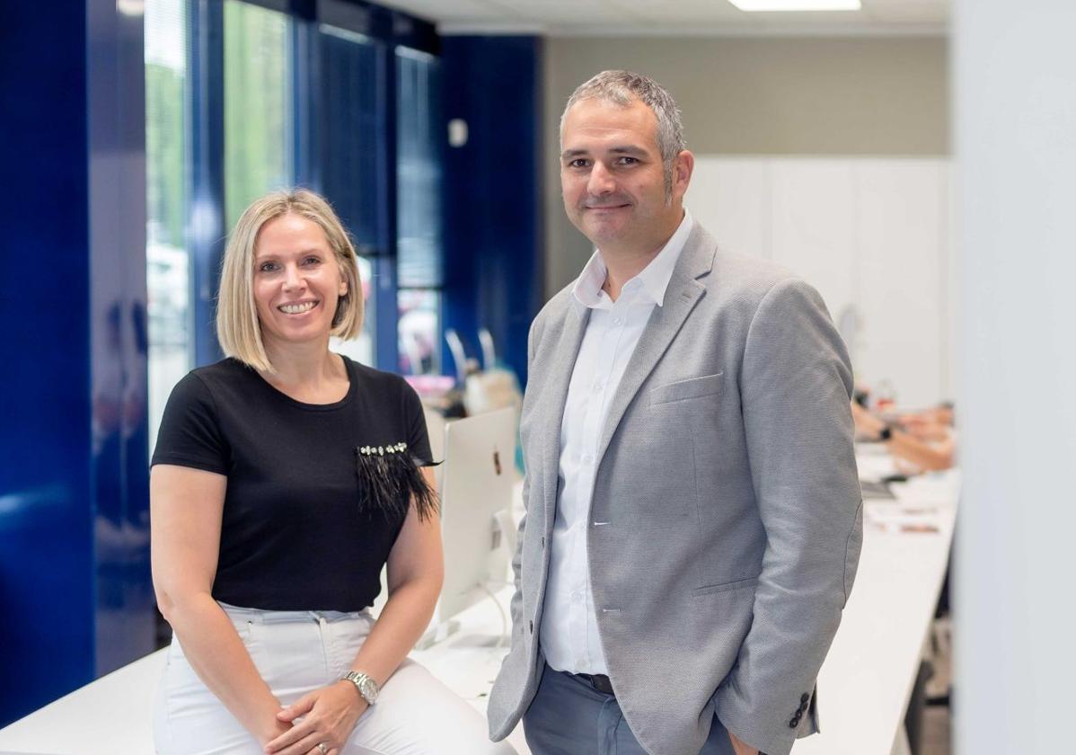 Mireia y Vicent Server, dueños de la compañía alicantina.