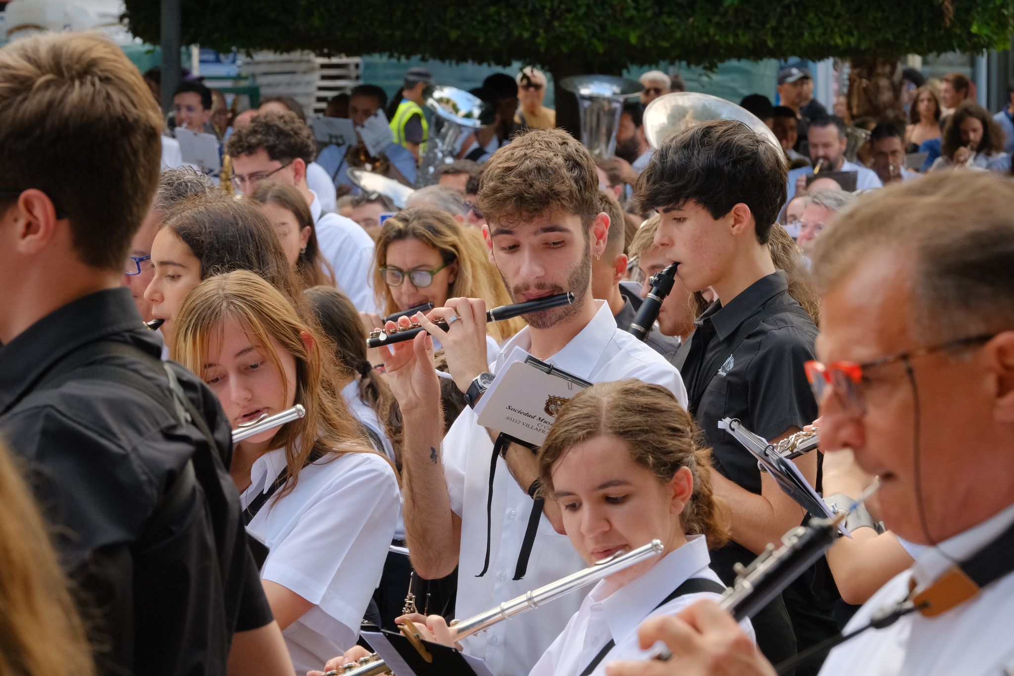 La música marca el inicio de la fiesta de las Hogueras de Alicante 2025