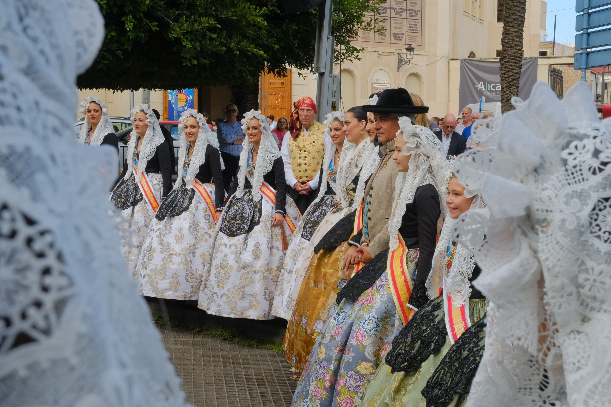 La música marca el inicio de la fiesta de las Hogueras de Alicante 2025